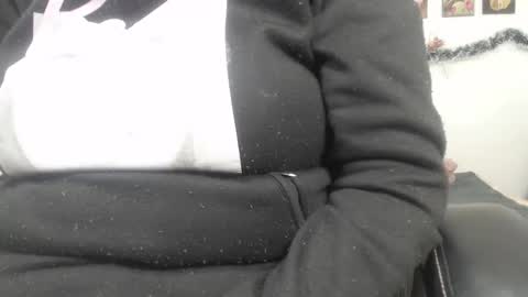 CristalAdams online show from December 12, 2024, 8:43 pm