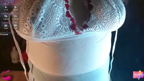 CristalAdams online show from September 10, 2025, 12:49 pm