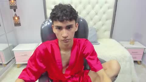 ANGEL  online show from October 12, 2025, 5:34 pm