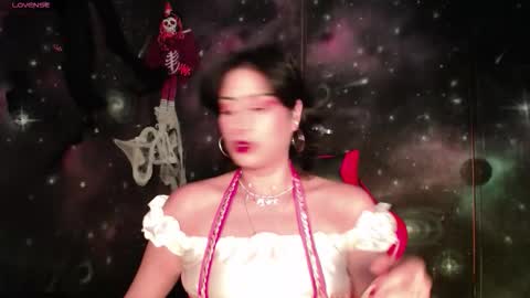 Snapshot of cristaldeleons chatting on October 22, 2025, 9:14 pm Cristal de Leon online show from October 22, 2025, 9:14 pm