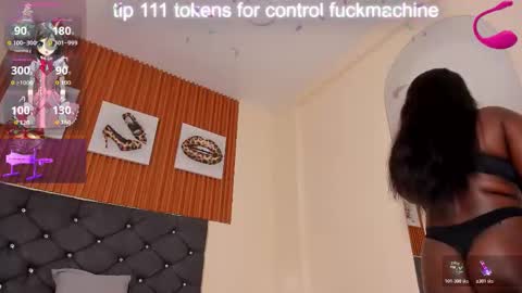 cristale69 online show from December 17, 2025, 1:44 am