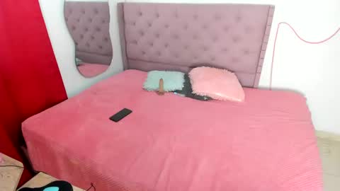 Snapshot of cristalsexi_69 chatting on November 1, 2025, 3:25 pm cristalsexi_69 online show from November 1, 2025, 3:25 pm