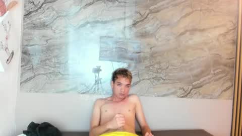 Cristhian online show from October 9, 2025, 2:59 pm