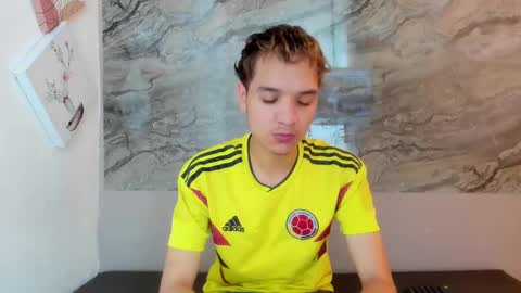 Cristhian online show from October 27, 2025, 1:04 pm