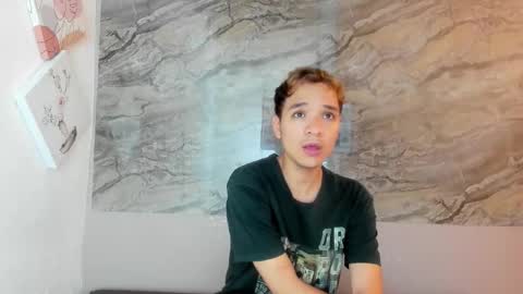 Cristhian online show from November 4, 2025, 12:37 pm