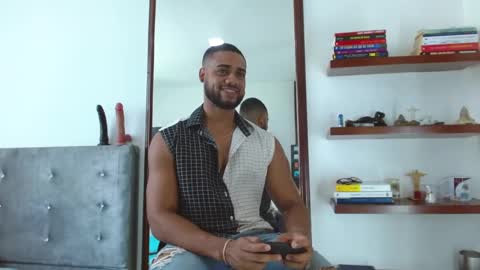 cristian_disick online show from December 9, 2024, 5:41 pm
