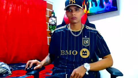 Snapshot of cristiantayron chatting on June 29, 2026, 12:06 am cristian online show from June 29, 2026, 12:06 am