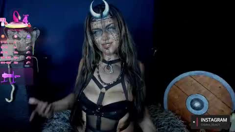 Cristina  online show from October 25, 2025, 9:28 am