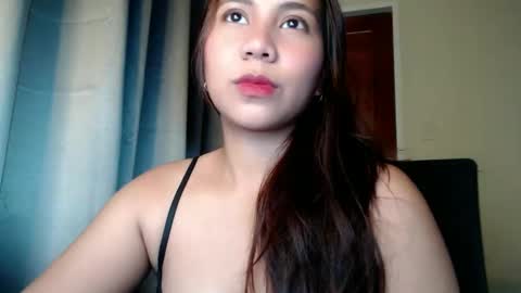 Snapshot of cristinavalerie chatting on October 20, 2025, 10:05 am Cristina Valerie online show from October 20, 2025, 10:05 am