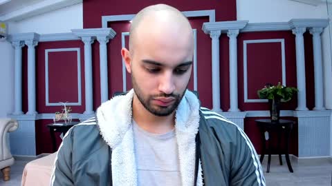 Cristobal Alzate online show from January 4, 2025, 11:00 am