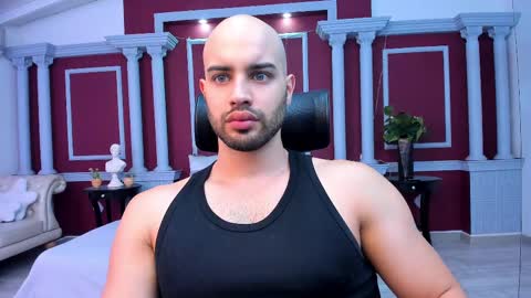 Cristobal Alzate online show from March 7, 2025, 12:12 pm