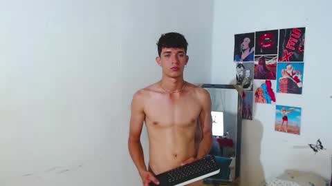 Cristofer online show from March 3, 2025, 4:25 am