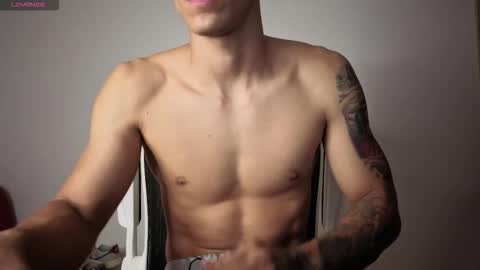 cristopher23  online show from March 14, 2026, 9:37 am