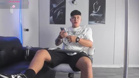 Cristopher online show from February 7, 2026, 12:31 pm