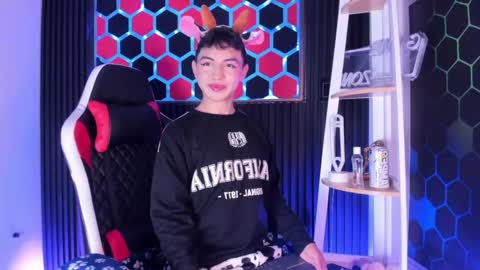 Cristopher  online show from May 28, 2026, 4:21 am