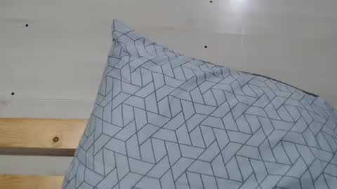 cristynaa36 online show from October 24, 2025, 2:57 pm