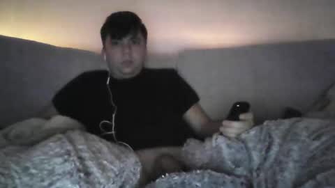 Snapshot of crisx3585 chatting on January 12, 2026, 4:50 am crisx3585 online show from January 12, 2026, 4:50 am