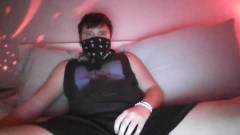 Snapshot of crisx3585 chatting on March 15, 2026, 11:44 pm crisx3585 online show from March 15, 2026, 11:44 pm