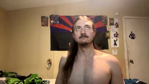 Critter2999LuvsFeet online show from December 21, 2025, 12:56 pm