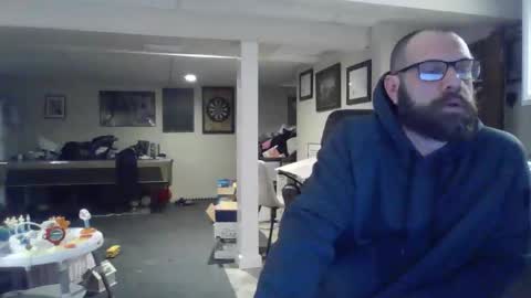 Snapshot of crm400 chatting on February 14, 2026, 3:47 am billybasement online show from February 14, 2026, 3:47 am