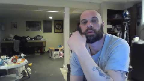 Snapshot of crm400 chatting on February 15, 2026, 2:52 am billybasement online show from February 15, 2026, 2:52 am