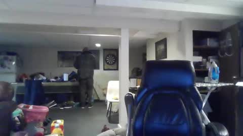 billybasement online show from April 15, 2026, 2:07 am