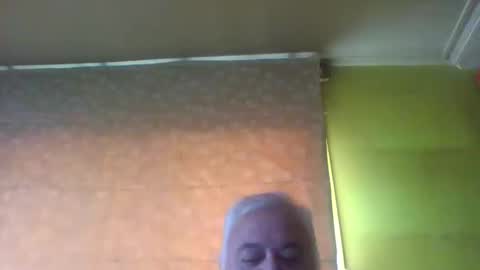 crmperez online show from December 3, 2024, 6:38 pm