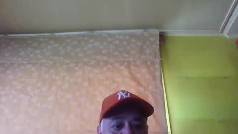 crmperez online show from December 9, 2024, 6:14 pm