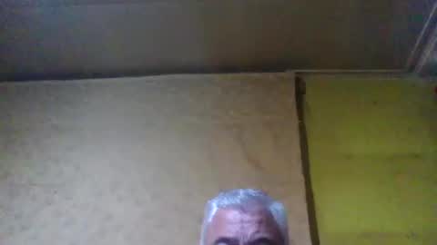 crmperez online show from January 7, 2025, 4:18 am