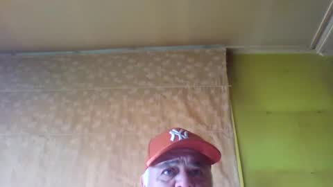 crmperez online show from January 12, 2025, 10:33 pm