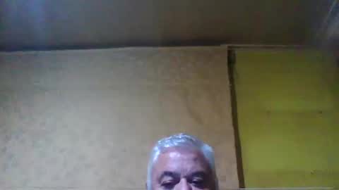 crmperez online show from January 18, 2025, 4:37 am