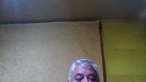 crmperez online show from January 19, 2025, 4:01 am
