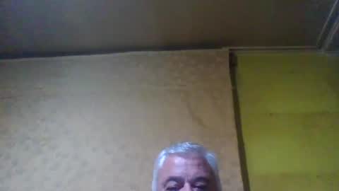crmperez online show from January 28, 2025, 2:11 am