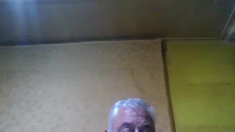 crmperez online show from February 20, 2025, 11:43 pm