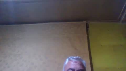 crmperez online show from March 1, 2025, 1:22 am