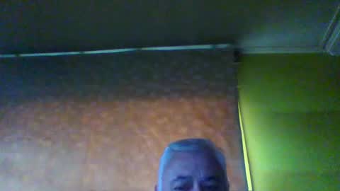 crmperez online show from March 1, 2025, 10:10 pm