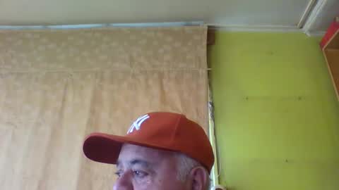 crmperez online show from February 25, 2026, 8:40 pm