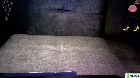 Snapshot of crossdresser64 chatting on October 23, 2025, 2:33 am Linda Cross online show from October 23, 2025, 2:33 am