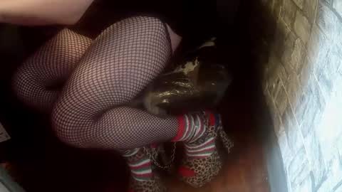 Snapshot of crossdresser_krystal chatting on December 15, 2025, 8:02 pm crossdresser krystal online show from December 15, 2025, 8:02 pm