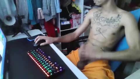 Carlo online show from October 28, 2025, 6:32 pm