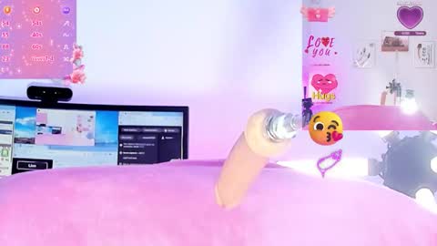 Mia online show from November 29, 2025, 8:34 pm