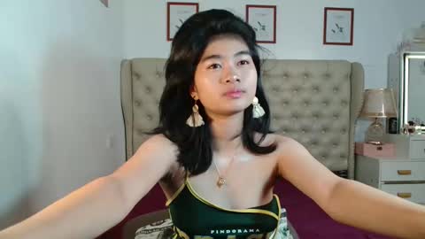 Im CruellaDont forget to follow me online show from September 16, 2025, 5:25 pm