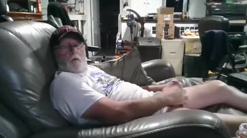 cruizz61 online show from December 16, 2024, 6:53 am