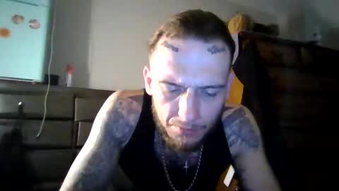 cruz815 online show from April 21, 2026, 1:42 am