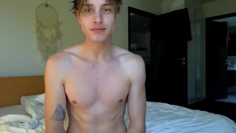 Snapshot of cryptongood chatting on December 18, 2025, 4:51 am Lin inst lingoodyy online show from December 18, 2025, 4:51 am