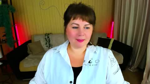 Anna online show from October 19, 2025, 6:30 pm