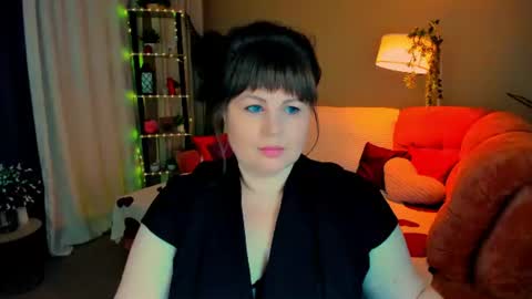 Snapshot of crystaalstaar chatting on June 11, 2026, 8:40 pm Anna online show from June 11, 2026, 8:40 pm