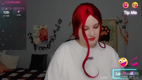 Snapshot of crystal__chris chatting on October 7, 2025, 1:14 am Chris online show from October 7, 2025, 1:14 am