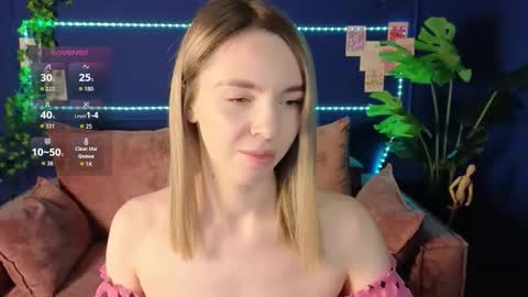 crystal_hanna online show from January 9, 2026, 2:03 am