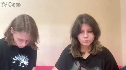 Snapshot of crystal_porn_love chatting on November 27, 2025, 5:42 am Crystal and Marcl online show from November 27, 2025, 5:42 am